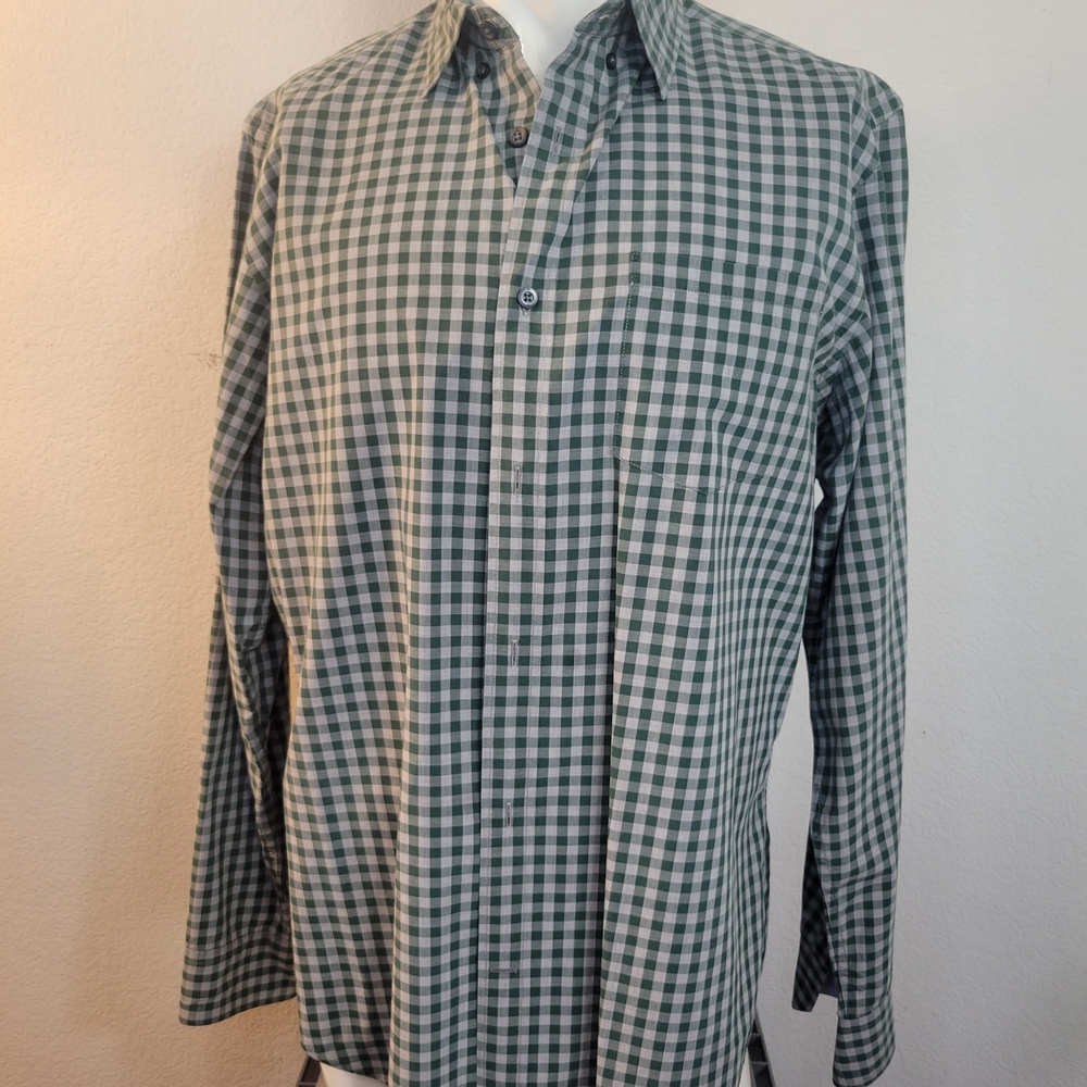 Banana Republic Checkered Green Button-Down Shirt